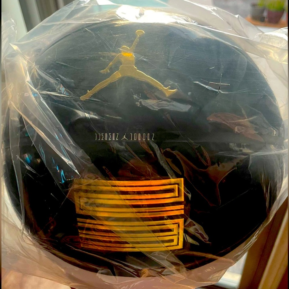 Premium leather basketball size 7